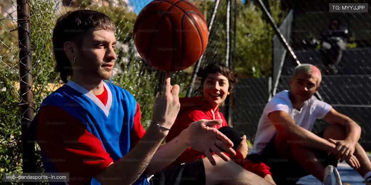 运动潮流触手可及，周边好物让热爱更有型！🎯